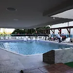 Apartamento Una Alcoba, Cartagena Beach, Edificio Conquistador.